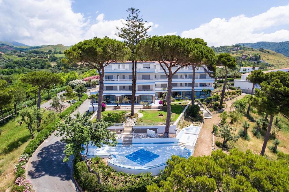 Club Residence La Castellana Belvedere Marittimo Exterior foto